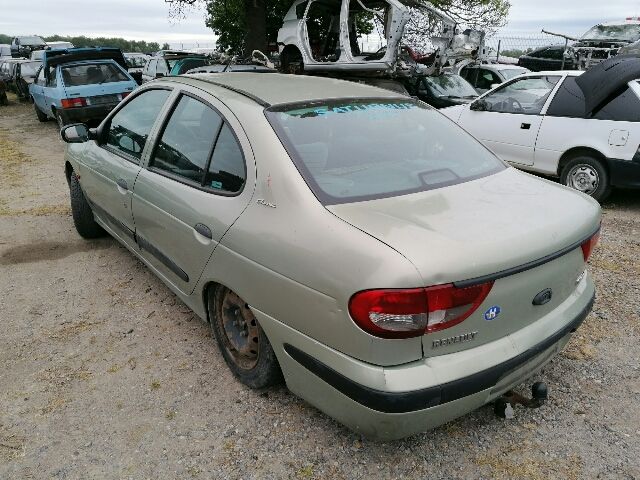 bontott RENAULT MEGANE I Első Bölcső