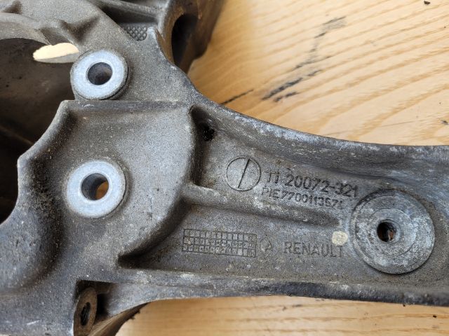 bontott RENAULT MEGANE I Generátor Tartó Bak