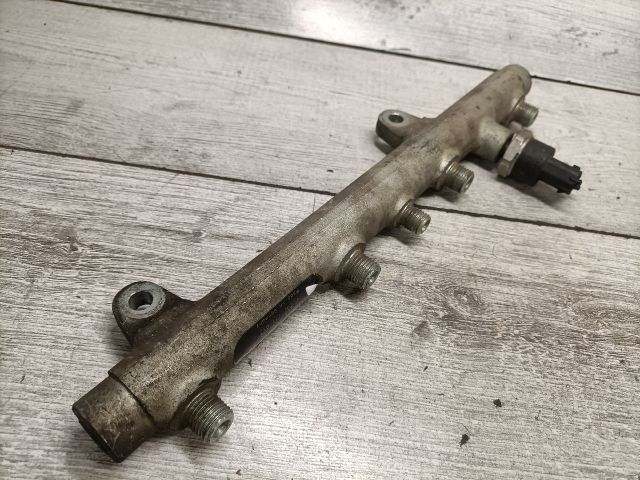 bontott RENAULT MEGANE I Közösnyomócső