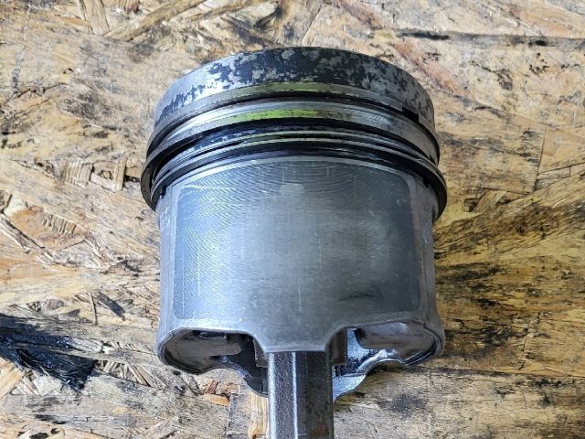 bontott RENAULT MEGANE I Dugattyú és Hajtókar