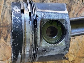 bontott RENAULT MEGANE I Dugattyú és Hajtókar