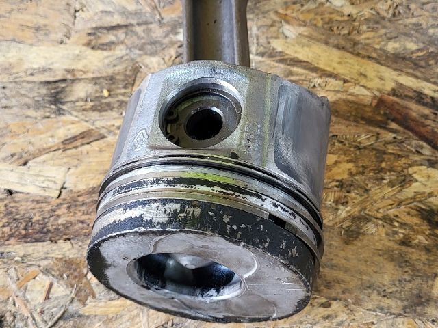 bontott RENAULT MEGANE I Dugattyú és Hajtókar