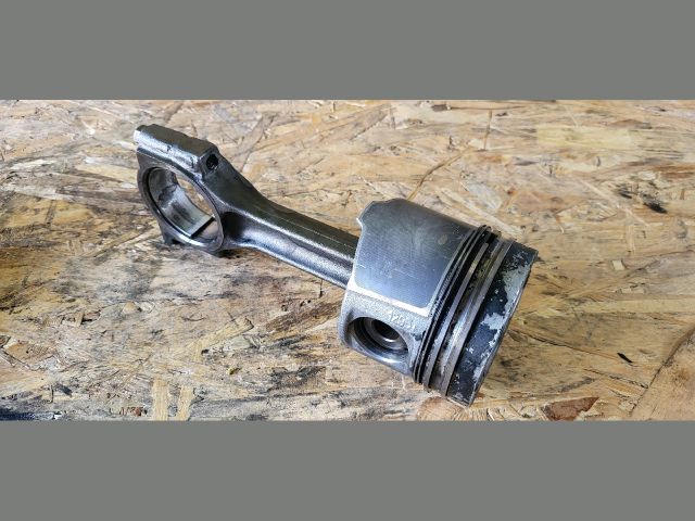 bontott RENAULT MEGANE I Dugattyú és Hajtókar