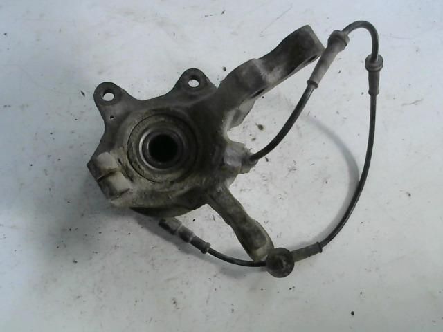 bontott RENAULT MEGANE I Jobb első Csonkállvány Kerékaggyal