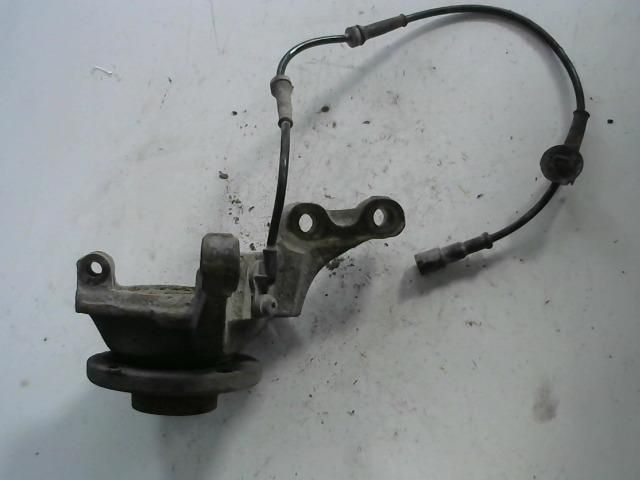 bontott RENAULT MEGANE I Jobb első Csonkállvány Kerékaggyal