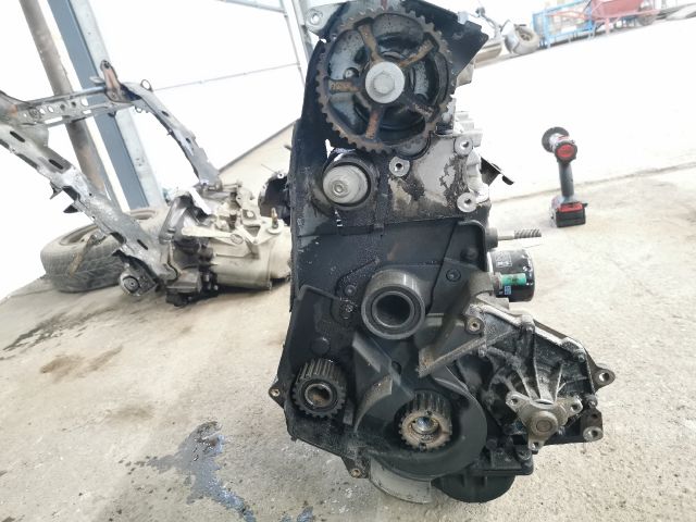 bontott RENAULT MEGANE I Motor (Fűzött blokk hengerfejjel)