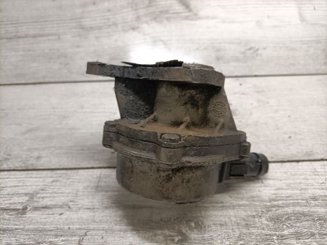 bontott RENAULT MEGANE I Vákumpumpa