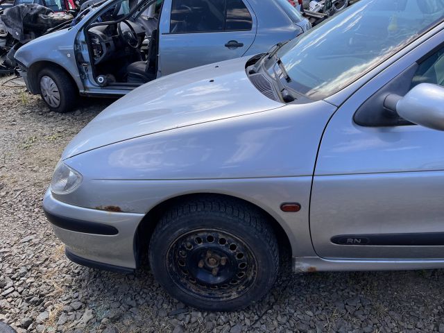 bontott RENAULT MEGANE I Bal első Gólyaláb (Lengécsillapító, Rugó)