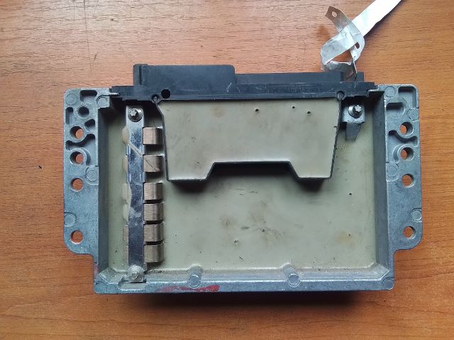 bontott RENAULT MEGANE I Motorvezérlő