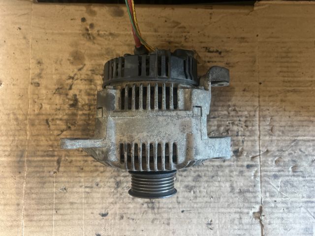 bontott RENAULT MEGANE I Generátor