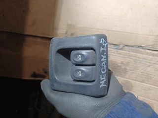 bontott RENAULT MEGANE I Ablakemelő Kapcsoló Négyes / Kettes
