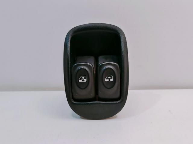 bontott RENAULT MEGANE I Ablakemelő Kapcsoló Négyes / Kettes