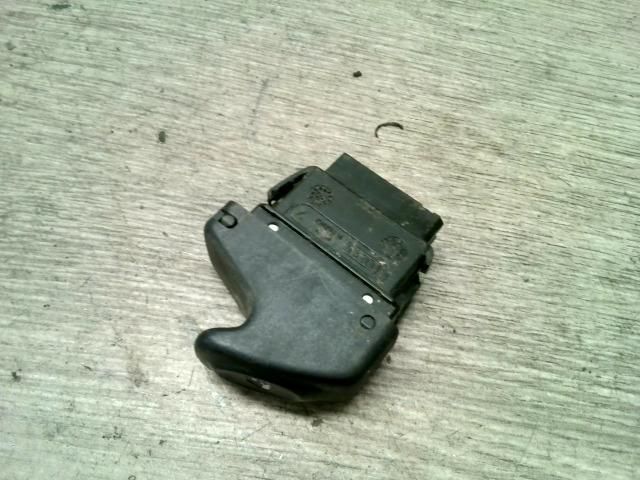 bontott RENAULT MEGANE I Ablakemelő Kapcsoló (Pozíciófüggetlen)