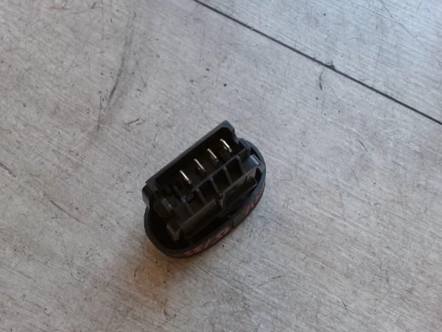 bontott RENAULT MEGANE I Ablakfűtés Kapcsoló