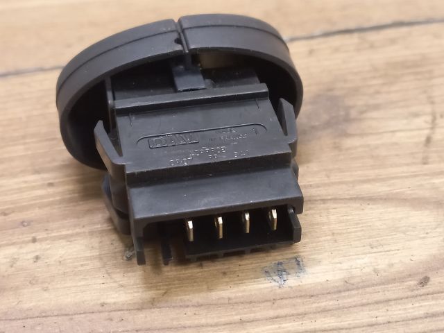 bontott RENAULT MEGANE I Ablakfűtés Kapcsoló