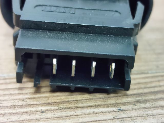 bontott RENAULT MEGANE I Ablakfűtés Kapcsoló