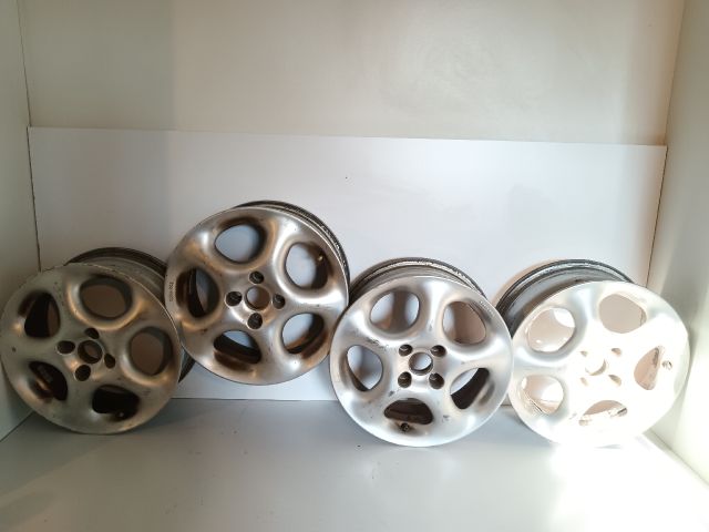 bontott RENAULT MEGANE I Alufelni Szett