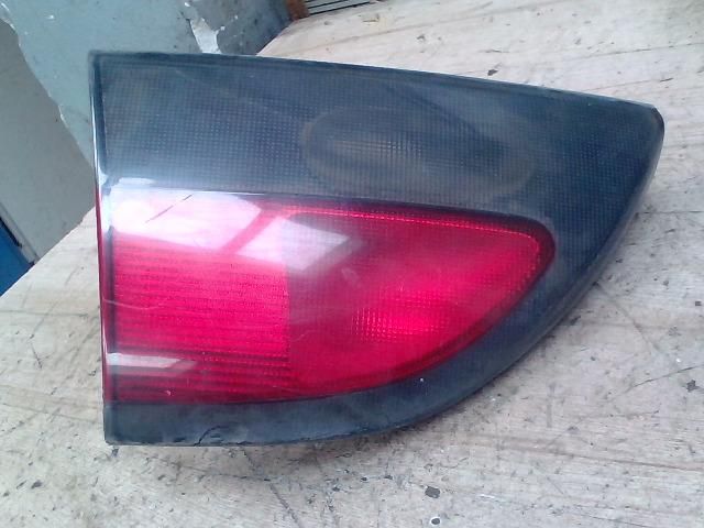 bontott RENAULT MEGANE I Bal Belső Hátsó Lámpa
