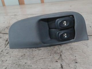 bontott RENAULT MEGANE I Bal első Ablakemelő Kapcsoló