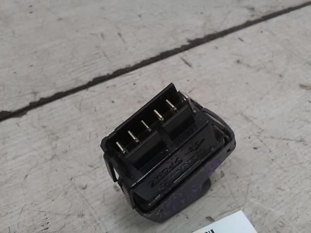 bontott RENAULT MEGANE I Bal első Ablakemelő Kapcsoló