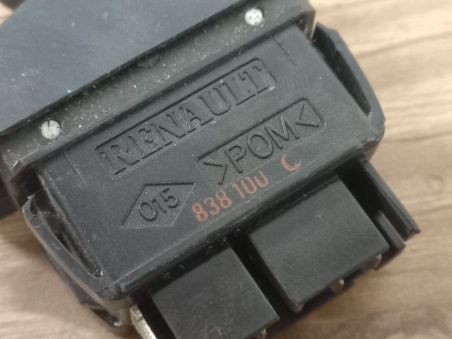 bontott RENAULT MEGANE I Bal első Ablakemelő Kapcsoló