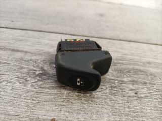 bontott RENAULT MEGANE I Bal első Ablakemelő Kapcsoló