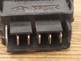 bontott RENAULT MEGANE I Bal első Ablakemelő Kapcsoló