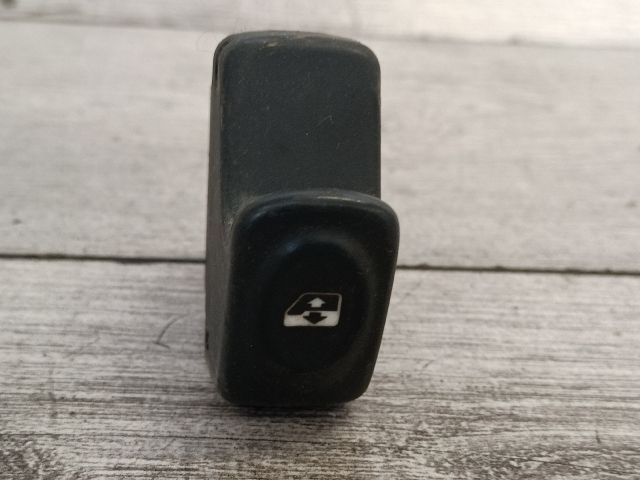 bontott RENAULT MEGANE I Bal első Ablakemelő Kapcsoló