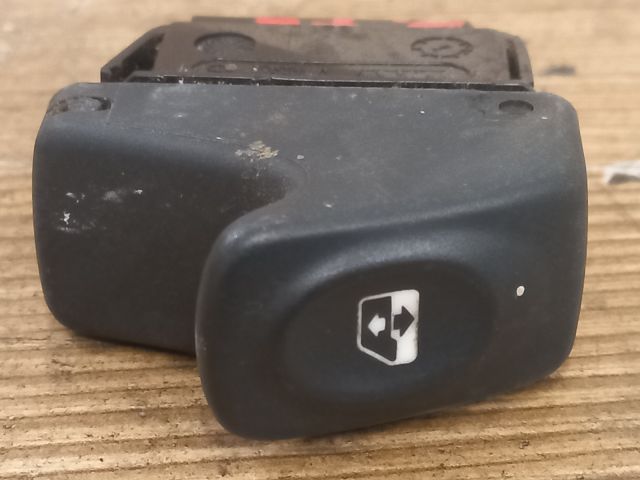 bontott RENAULT MEGANE I Bal első Ablakemelő Kapcsoló