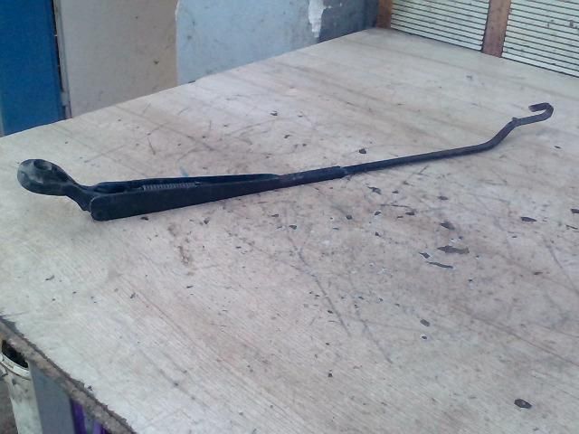 bontott RENAULT MEGANE I Bal első Ablaktörlő Kar