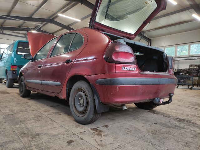 bontott RENAULT MEGANE I Bal első Ajtó Díszléc