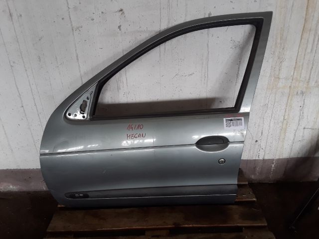 bontott RENAULT MEGANE I Bal első Ajtó (Üres lemez)