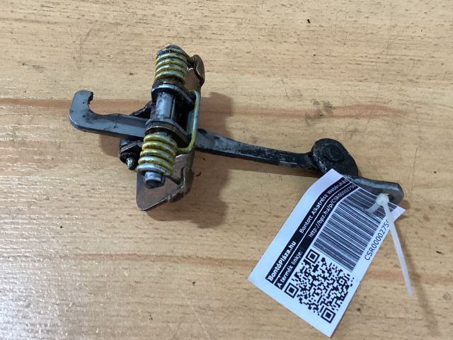 bontott RENAULT MEGANE I Bal első Ajtóhatároló