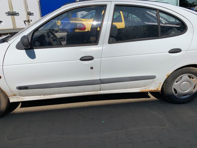 bontott RENAULT MEGANE I Bal első Ajtózár