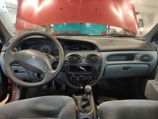 bontott RENAULT MEGANE I Bal első Ajtózár