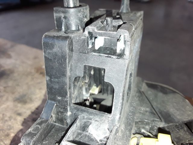 bontott RENAULT MEGANE I Bal első Ajtózár