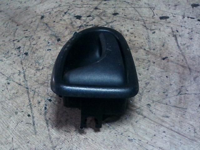 bontott RENAULT MEGANE I Bal első Belső Kilincs