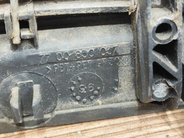 bontott RENAULT MEGANE I Bal első Külső Kilincs