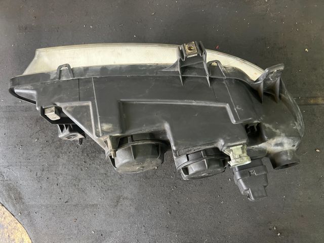 bontott RENAULT MEGANE I Bal Fényszóró