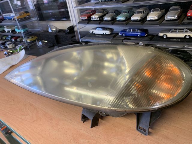 bontott RENAULT MEGANE I Bal Fényszóró