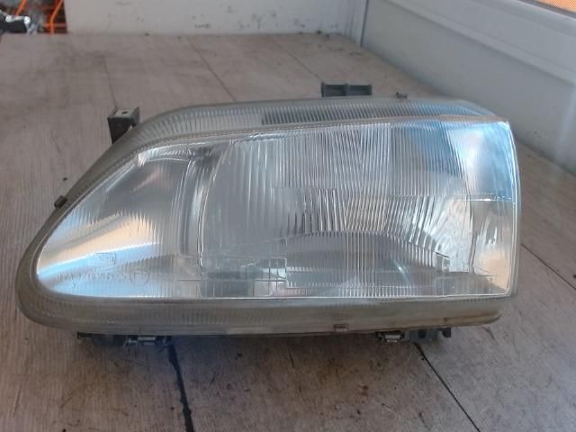 bontott RENAULT MEGANE I Bal Fényszóró