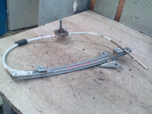 bontott RENAULT MEGANE I Bal hátsó Ablakemelő Szerkezet (Elektromos)