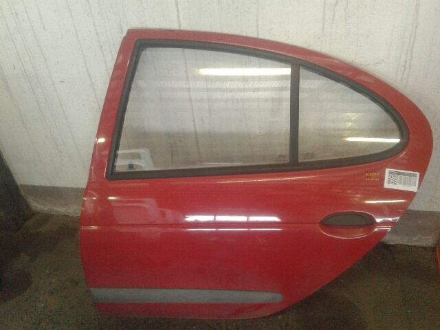 bontott RENAULT MEGANE I Bal hátsó Ajtó (Részeivel)