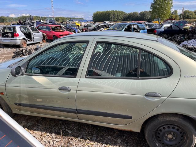 bontott RENAULT MEGANE I Bal hátsó Ajtóhatároló