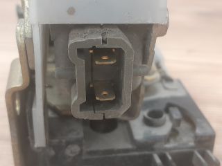 bontott RENAULT MEGANE I Bal hátsó Ajtózár