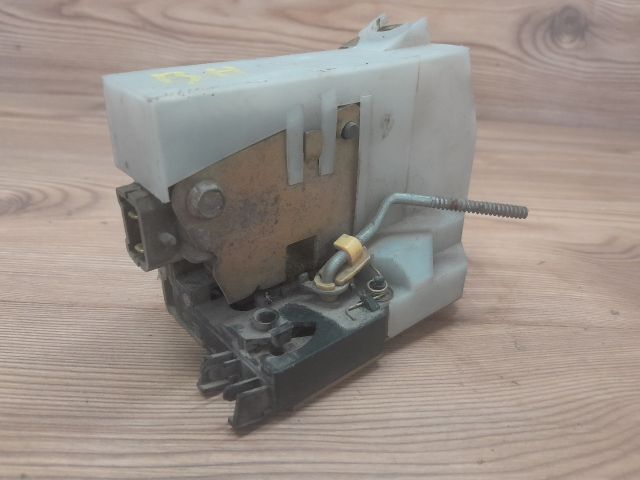 bontott RENAULT MEGANE I Bal hátsó Ajtózár