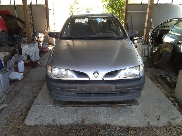 bontott RENAULT MEGANE I Bal hátsó Kapaszkodó (Felső)