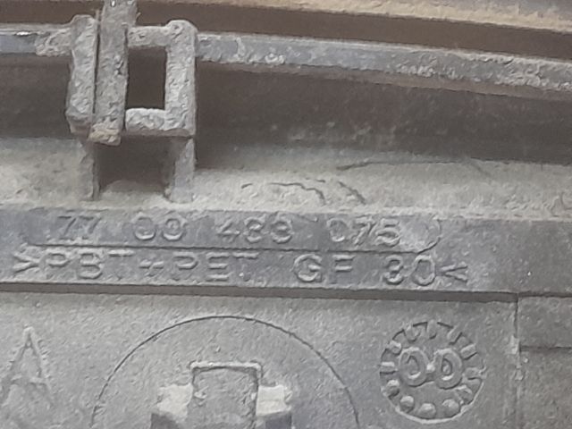 bontott RENAULT MEGANE I Bal hátsó Külső Kilincs