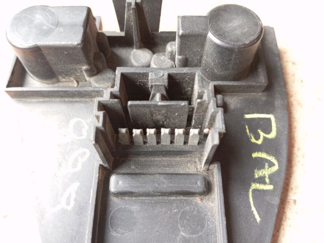 bontott RENAULT MEGANE I Bal Hátsó Lámpa Foglalat