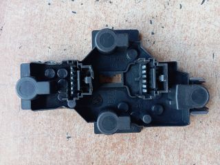 bontott RENAULT MEGANE I Bal Hátsó Lámpa Foglalat